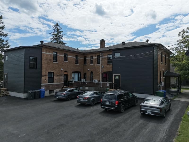 Rénovation d'immeuble à logements, Projet multilogement